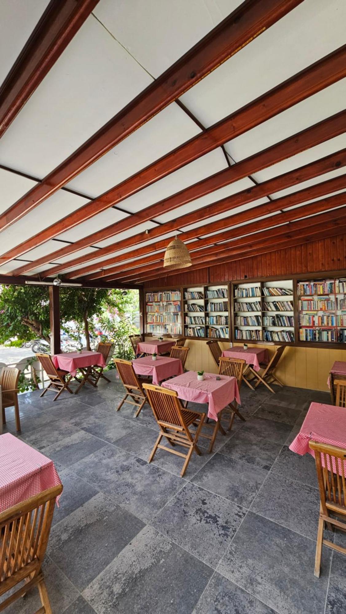Merkez Kumsal Pansiyon Bodrum Exterior foto